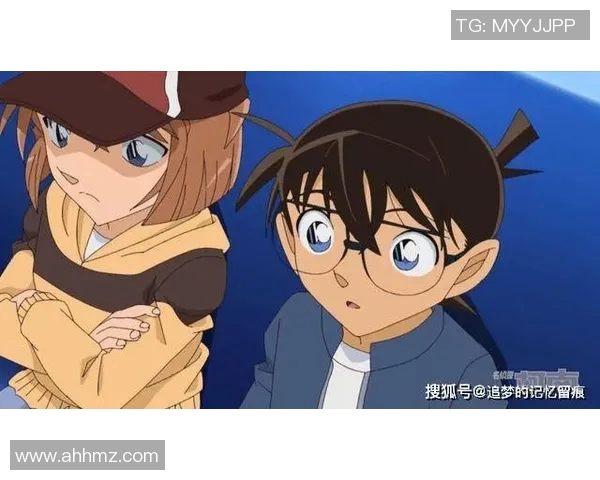 小哀追梦足球场努力拼搏勇敢追寻成为明星的心路历程